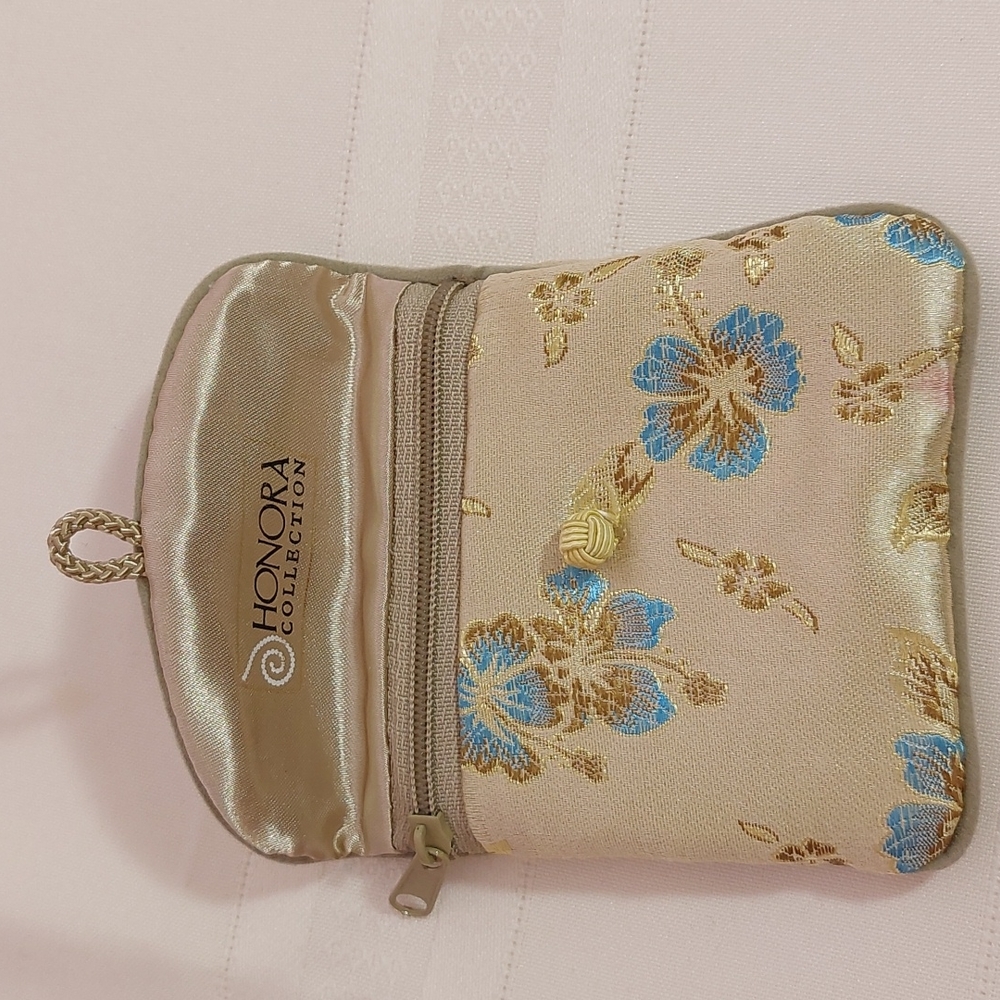HONORA Collection Beige Gold Floral Embroidered Jewelry Pouch